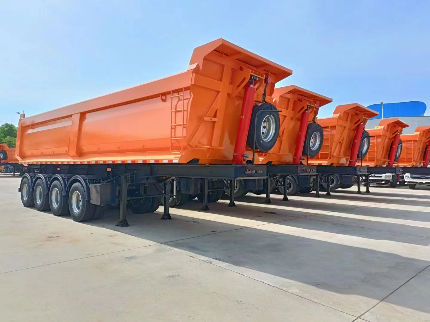 4 Axles Dump Semi Trailers er klar til forsendelse