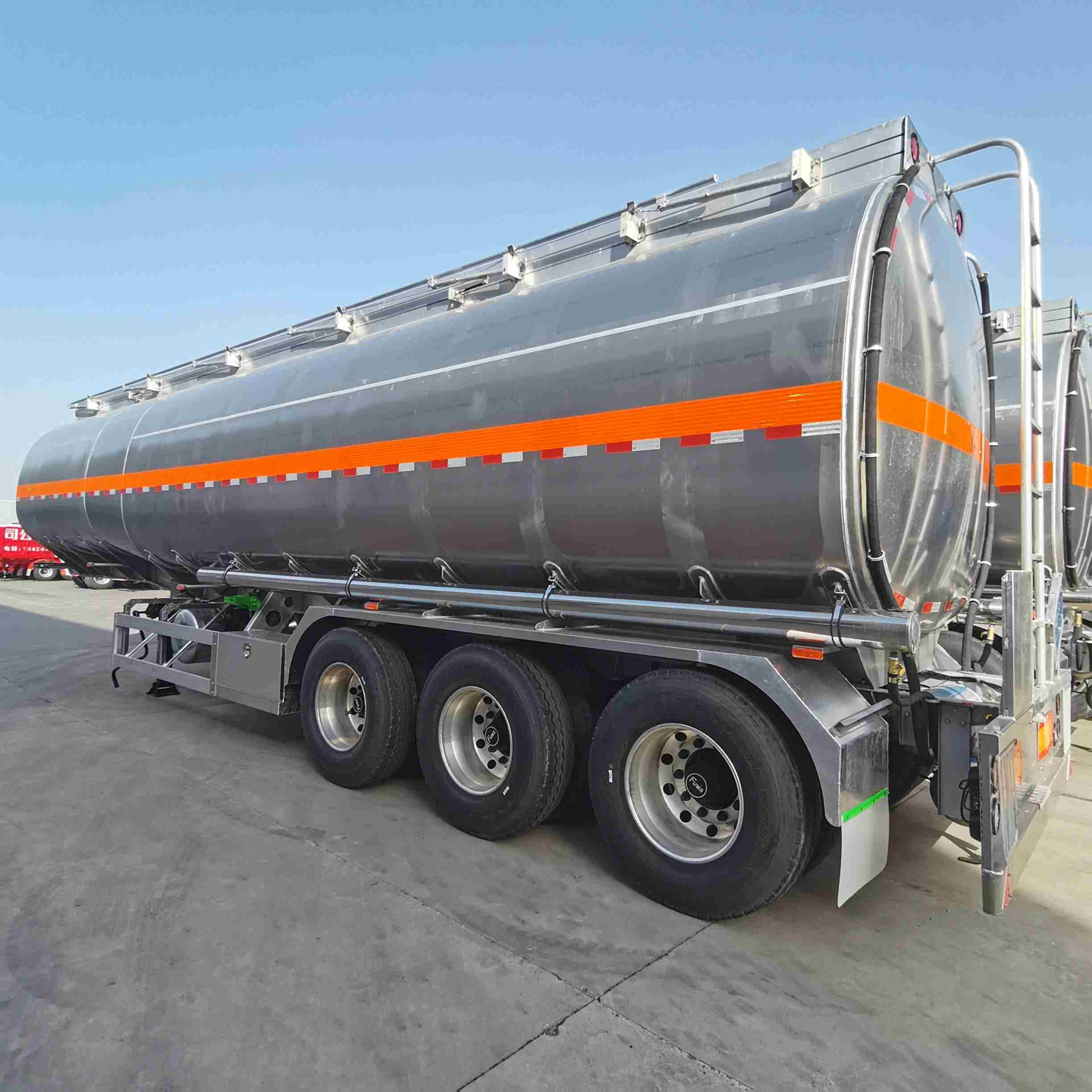 Hot salg 40cbm 3 akslet aluminium tankvogn semi trailere